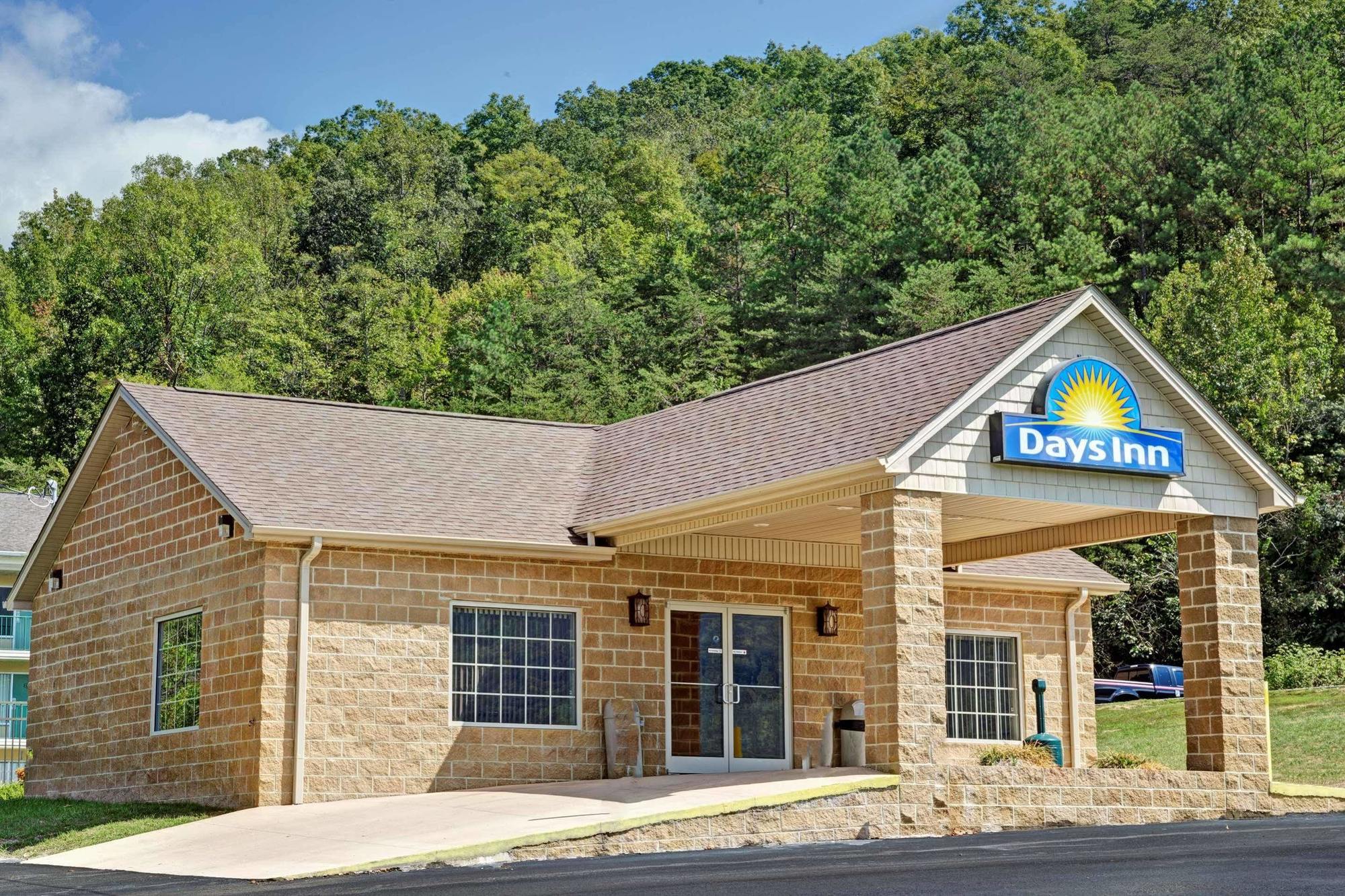 Days Inn By Wyndham Jellico - Tennessee State Line Zewnętrze zdjęcie